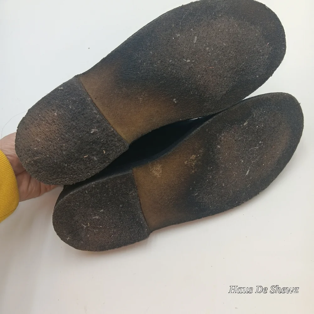 Clarks pre owned
